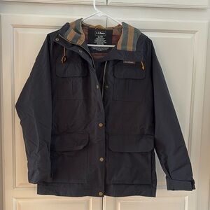 Woman’s xs petite black ski jacket